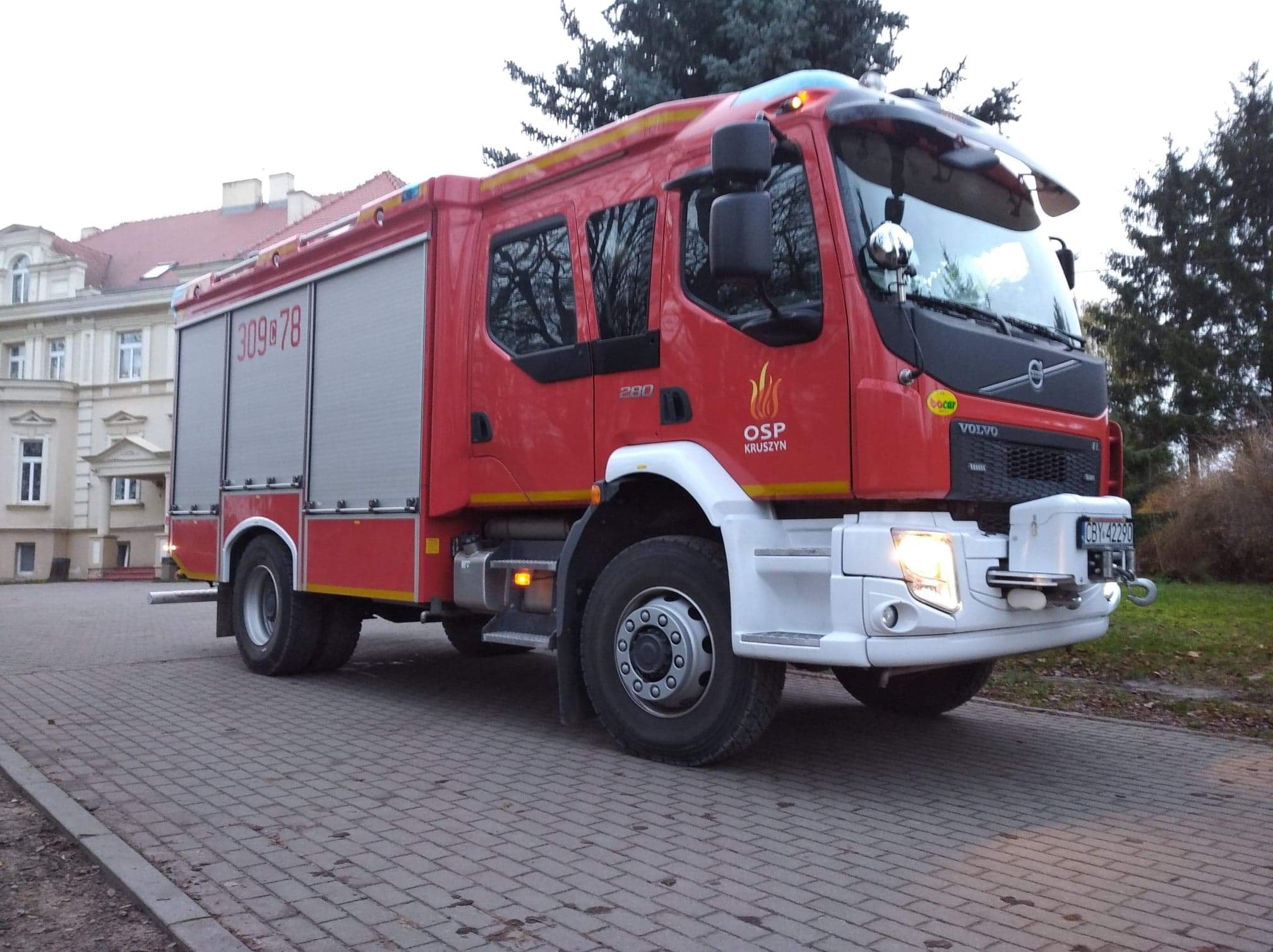 Samochód ratowniczo-gaśniczy Volvo OSP Kruszyn